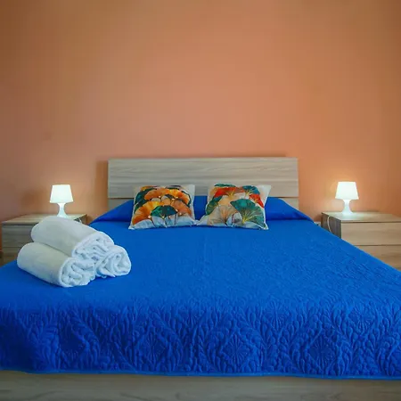 Stella Marina - Sea View, Close To The Apartament Agnone Bagni