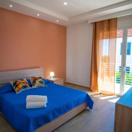 Stella Marina - Sea View, Close To The * Agnone Bagni